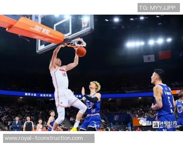 深圳篮球队的崛起与挑战揭秘展现球队背后的力量与精神 深圳篮球队的崛起与挑战揭秘展现球队背后的力量与精神