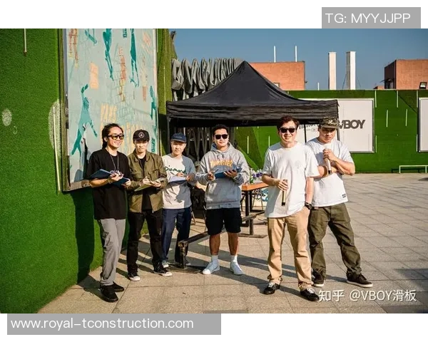 滑板战术：武汉滑板队的边路渗透体系